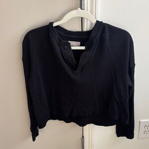 Everlane Cropped Waffle Henley Black